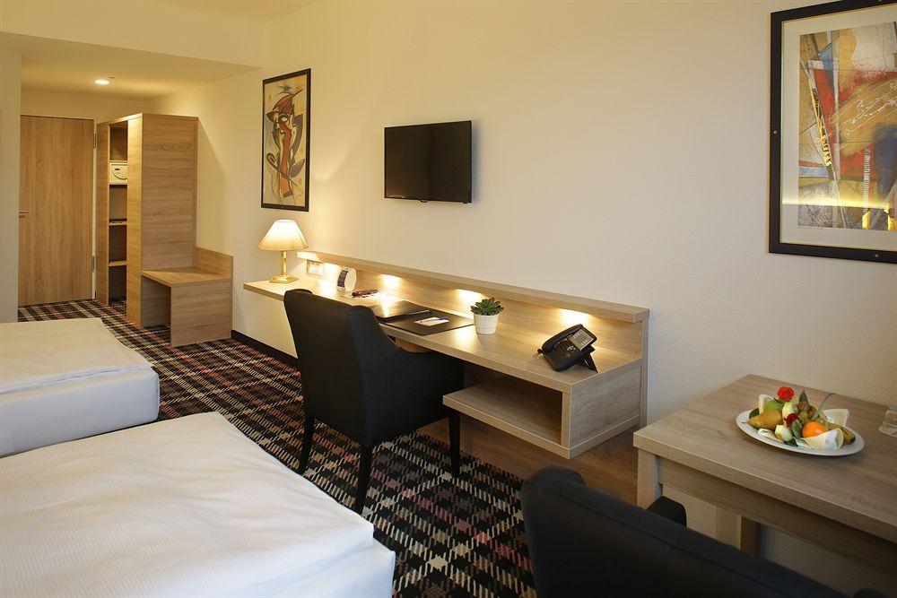 Hotel Premotel-Premium Motel Am Park Кассель Экстерьер фото